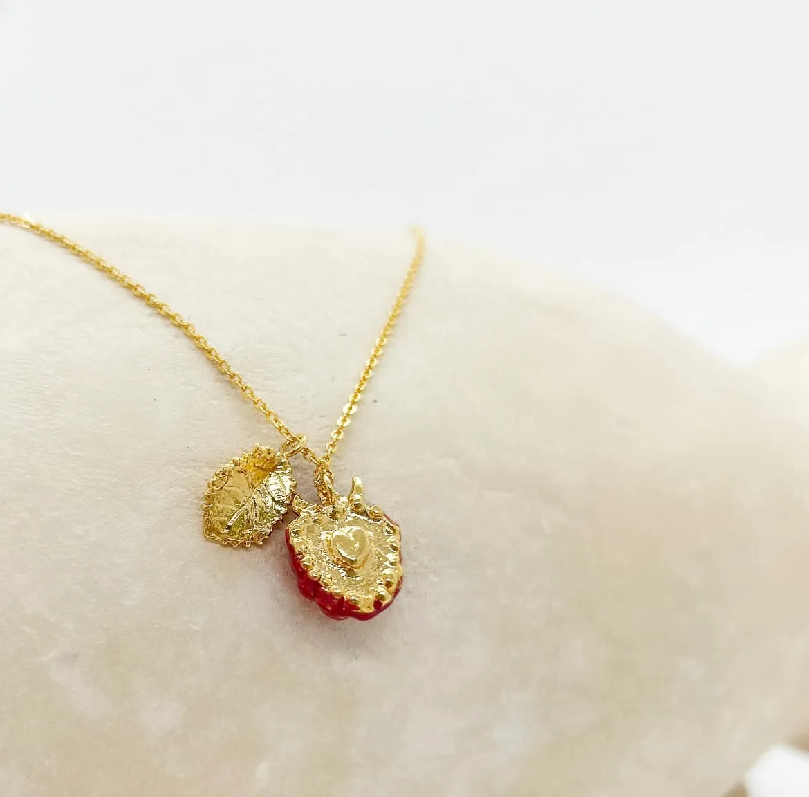 Elise Tsikis Belenis collier cœur 35 cm enfant