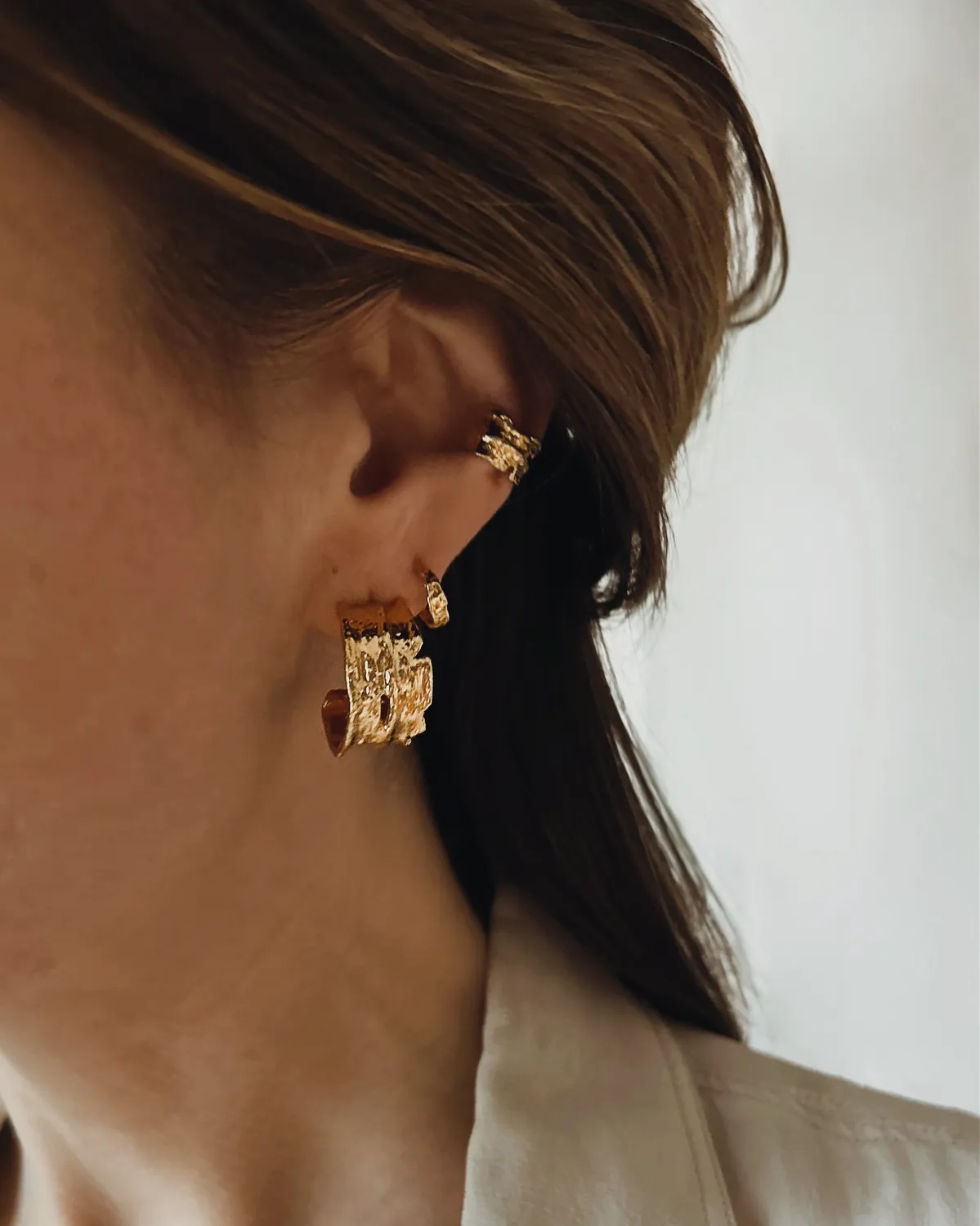 Elise Tsikis Creo boucles d’oreilles or jaune