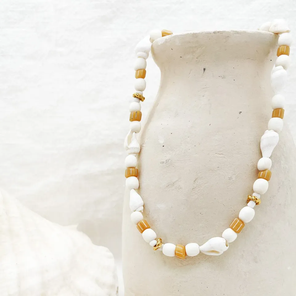 Elise Tsikis Babor collier perles enfant 32 cm