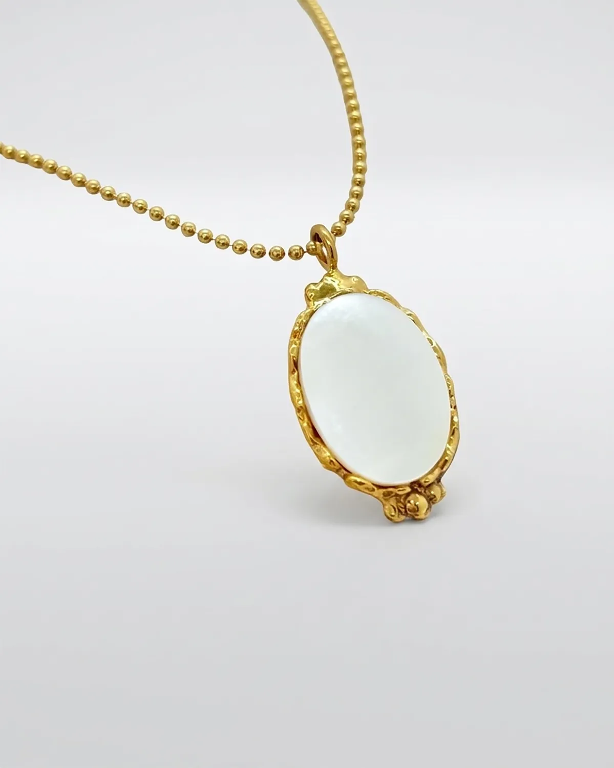Elise Tsikis Despina collier perlé turquoise doré