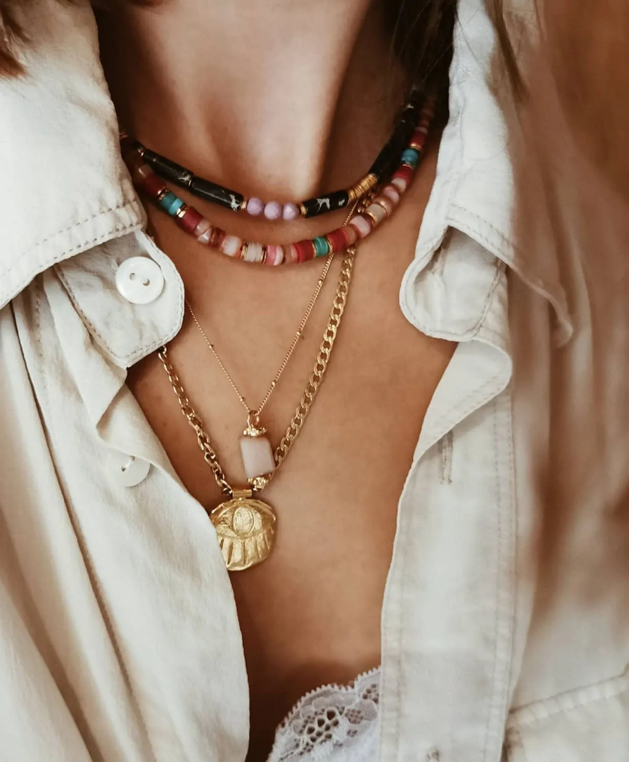 Elise Tsikis Khonoma collier perlé pierres fines