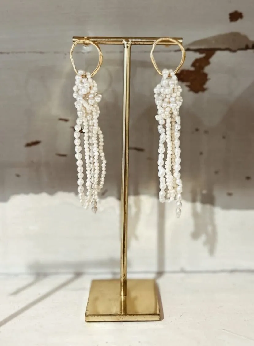 Elise Tsikis Aphrodite Vathiani boucles perles 9,5 cm
