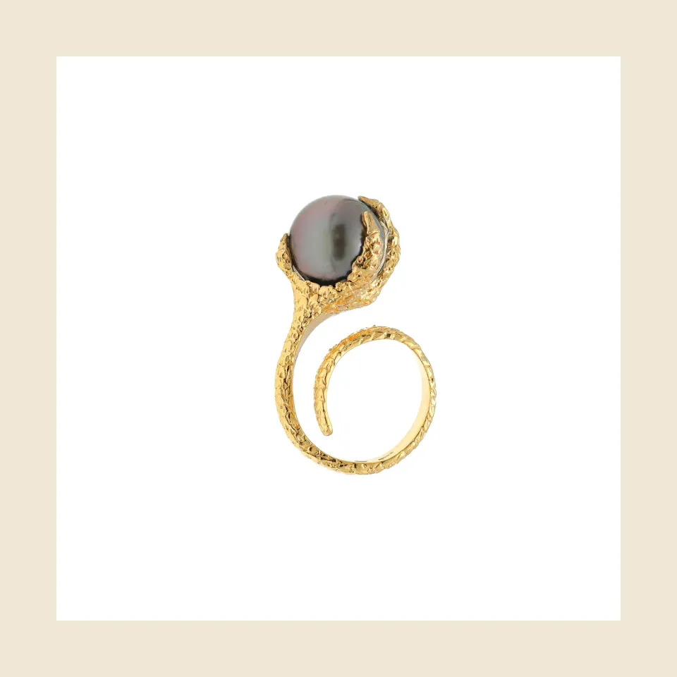 Lorella Tamberi Canal Artemis Talon Ring with Tahitian Pearl bague dorée