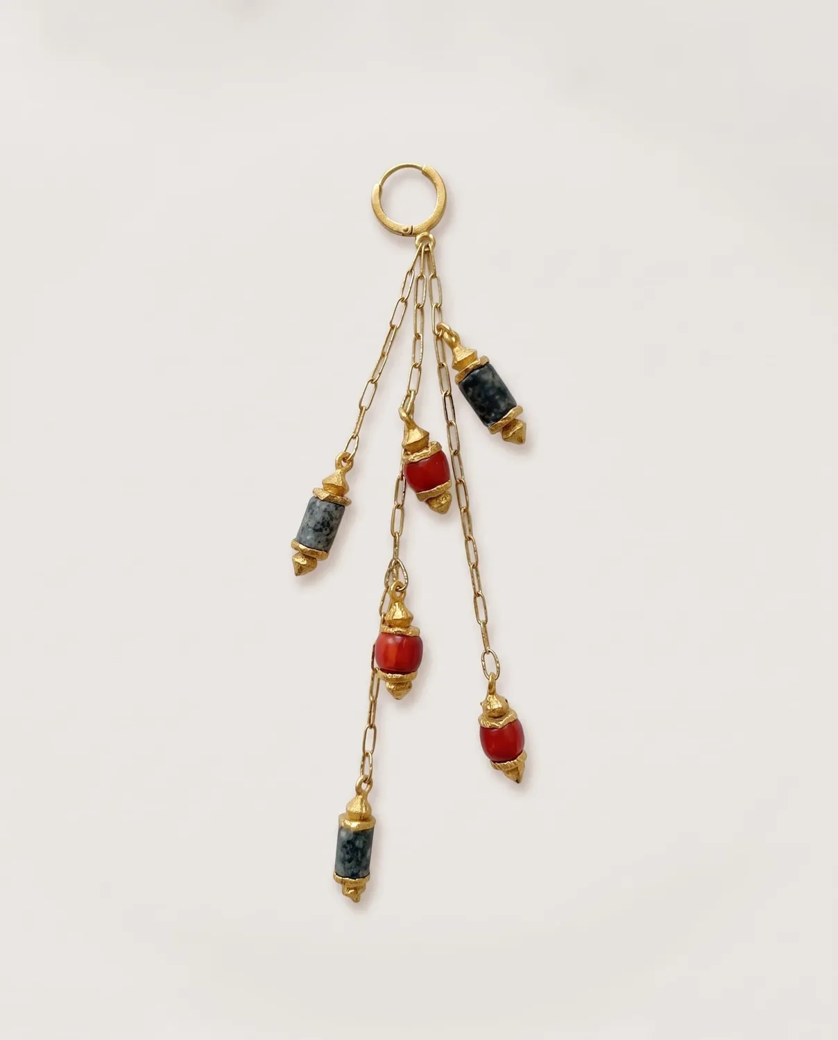 Elise Tsikis Eleftheria Saranta boucles d’oreilles 12 cm