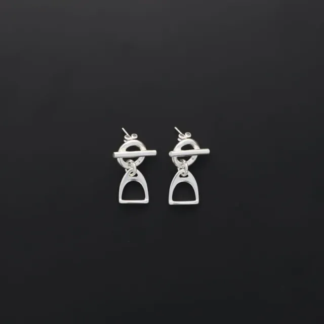 Secret de Cuir N°457 boucles d'oreilles étrier argent