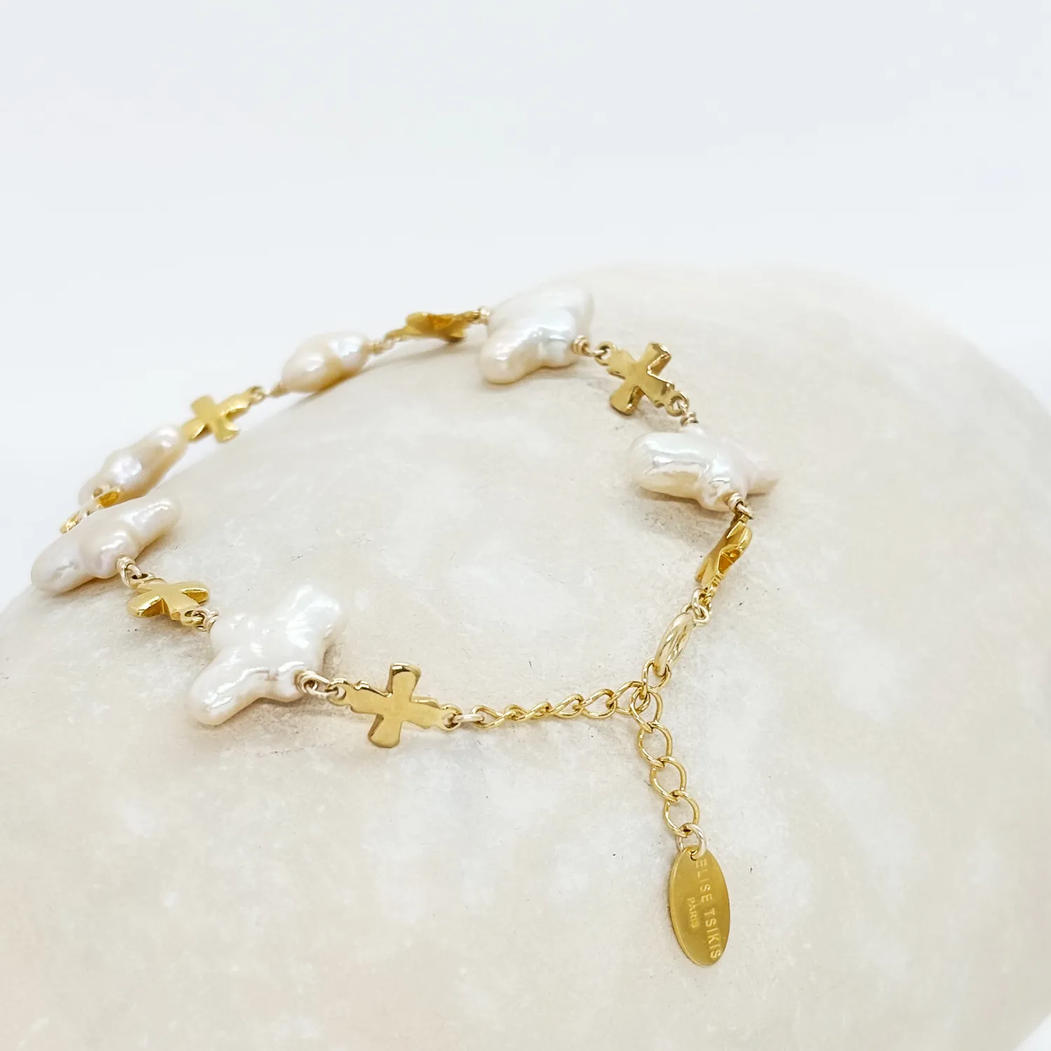 Elise Tsikis Nysa bracelet perle croix doré 16,5 cm