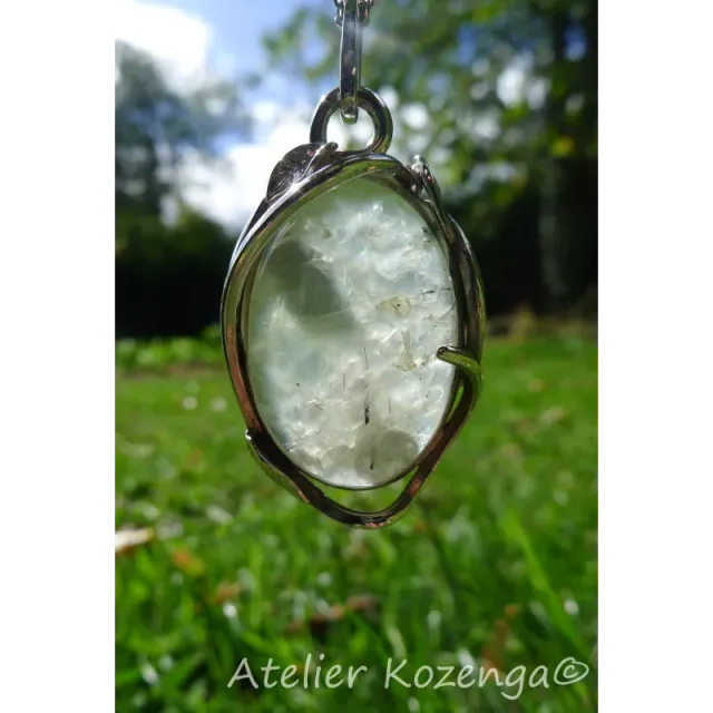 L'Atelier Kozenga pendentif Taaza prehnite 29x19mm argent 950
