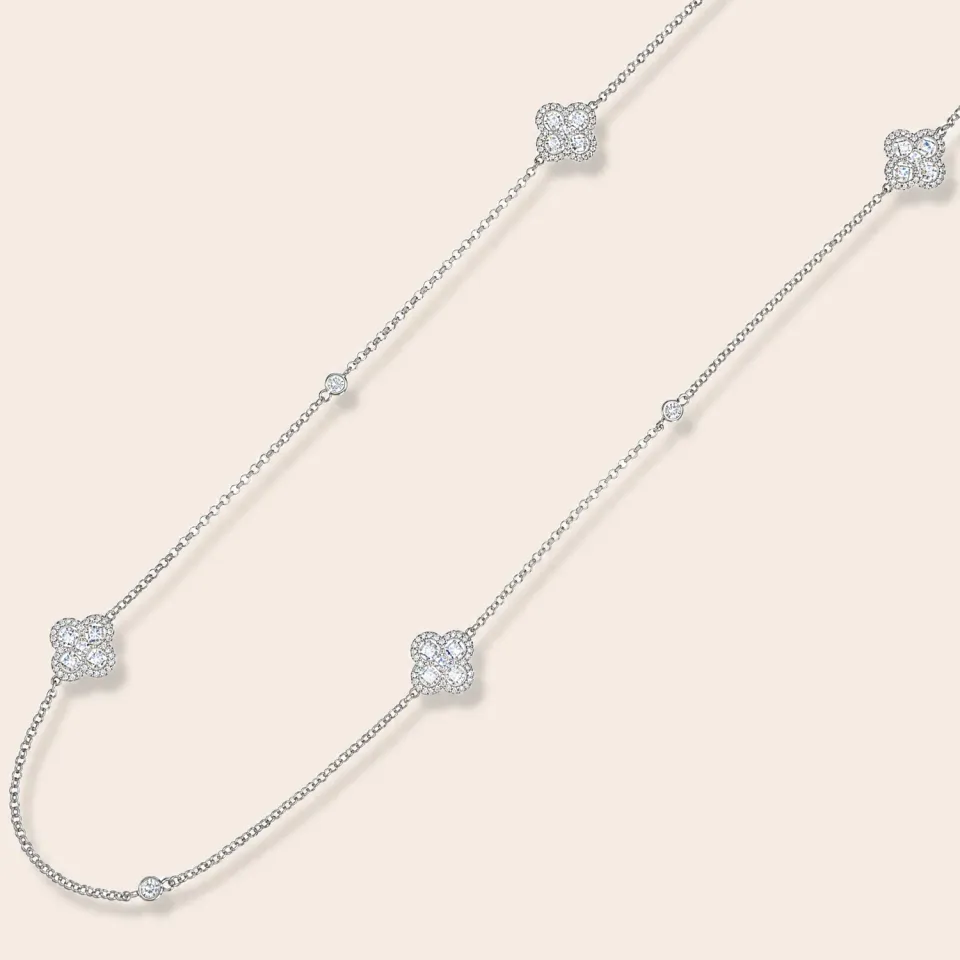 ULTIMA EDIZIONE Total White Flower collier 90 cm