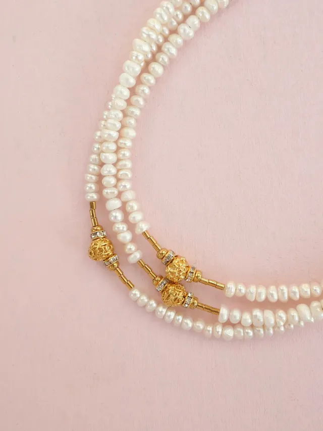 Cloralys Camélia collier perles blanches 36 cm