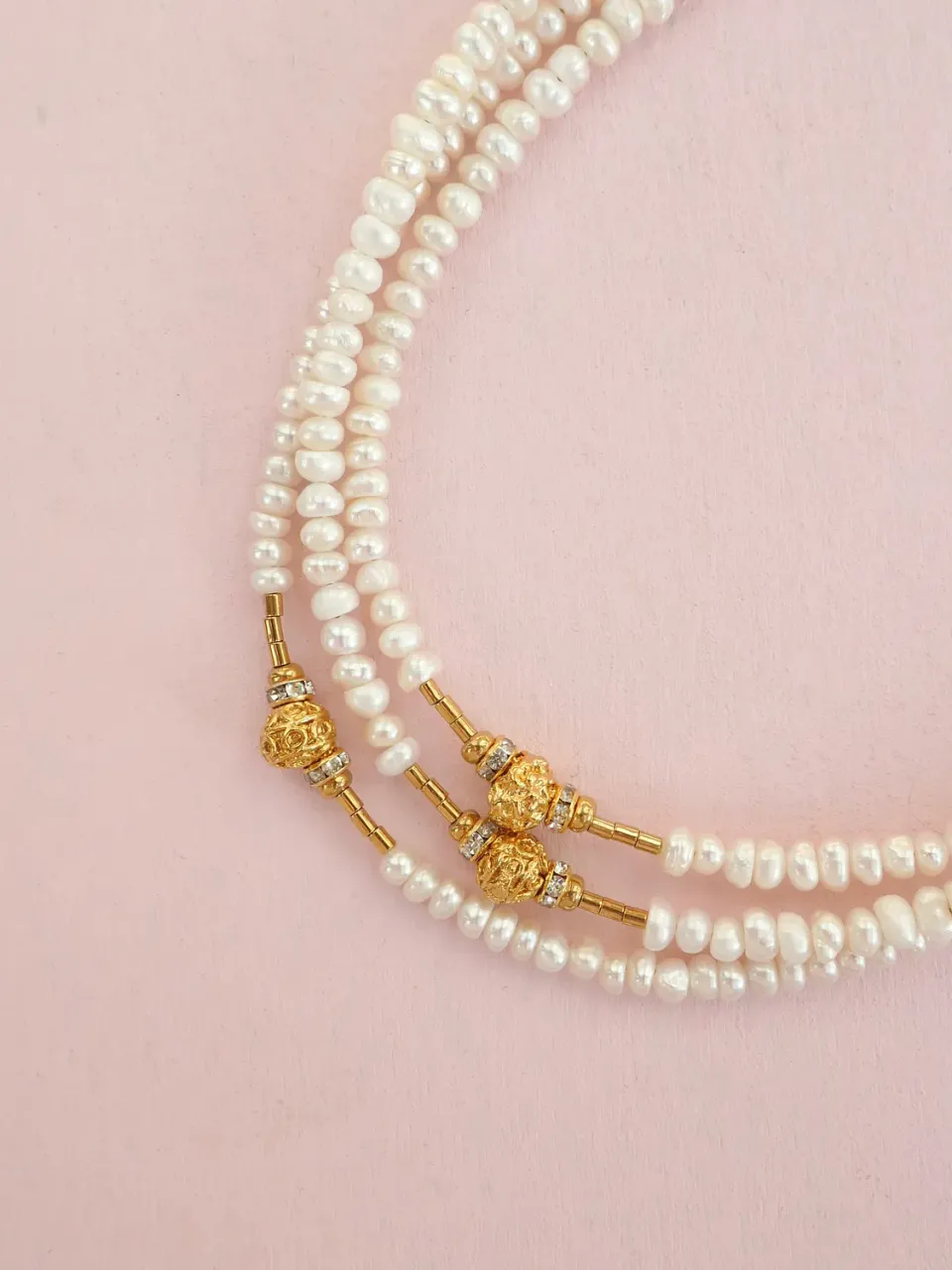 Cloralys Camélia collier perles blanches 36 cm