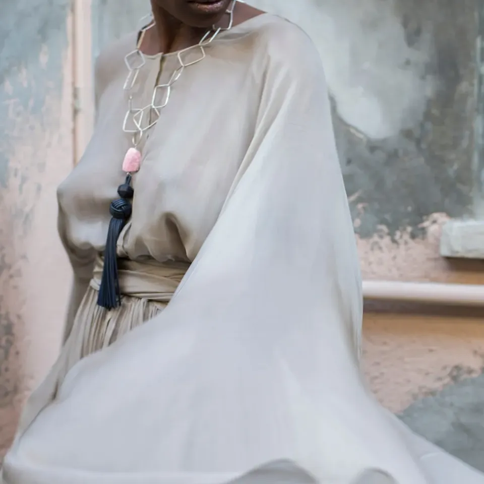 Lorella Tamberi Tassel Horse collier cuir bleu rhodochrosite