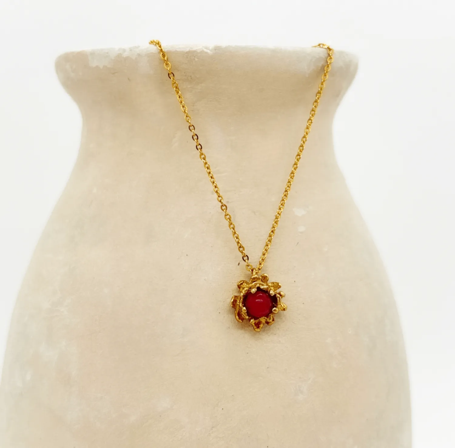 Elise Tsikis Fleur Grenadine Pivoine collier enfant 35 cm perle