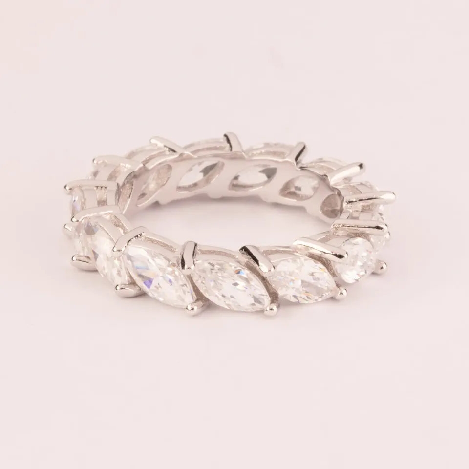 ULTIMA EDIZIONE marquise 7x4 bague tour complet éclat