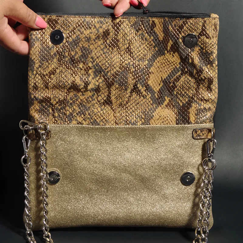 Secret de Cuir pochette serpent marron bouée cuir doré