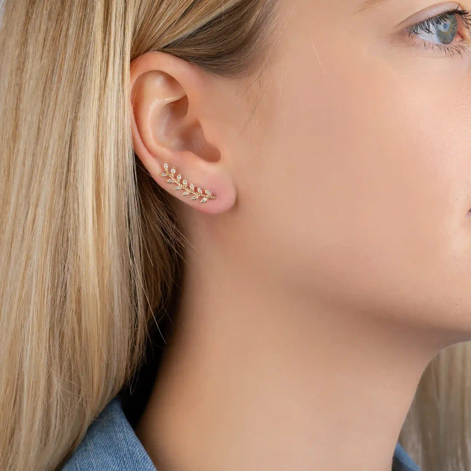 Oriana France boucles d'oreilles grimpantes zircons plaqué or laurier