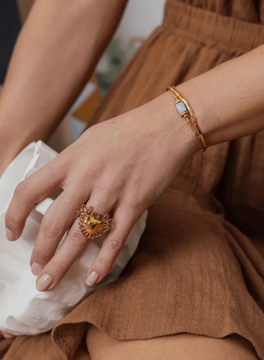 Elise Tsikis Gytheio bracelet fantaisie doré