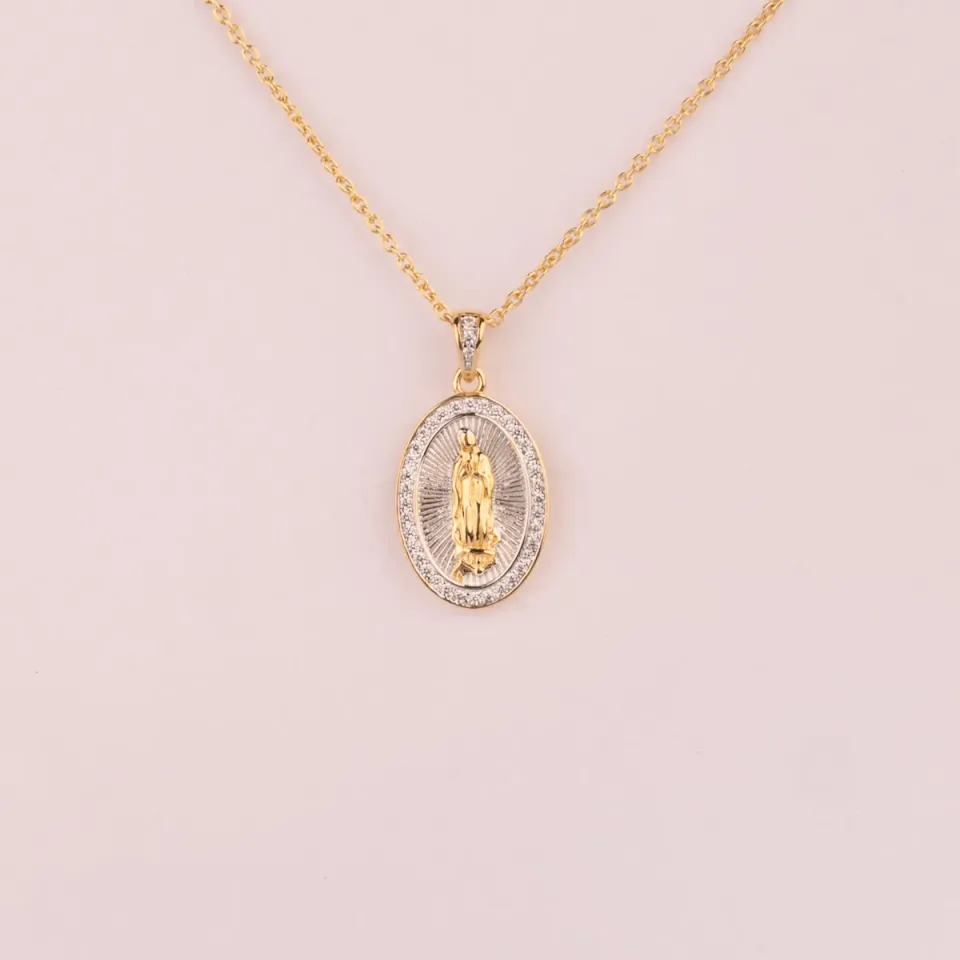 Ultima Edizione Madonnina collier pendentif zircons