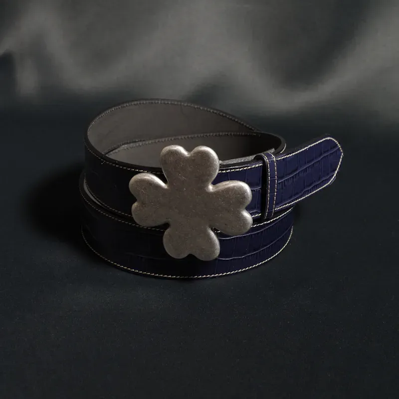 Secret de Cuir ceinture cuir vache boucle trèfle