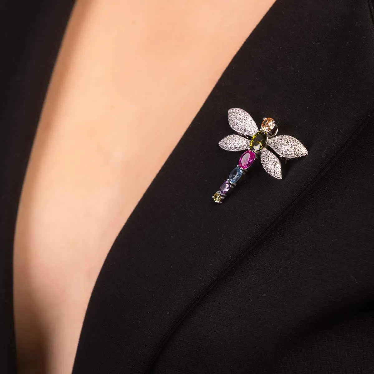 Ultima Edizione libellula zircons couleur broche