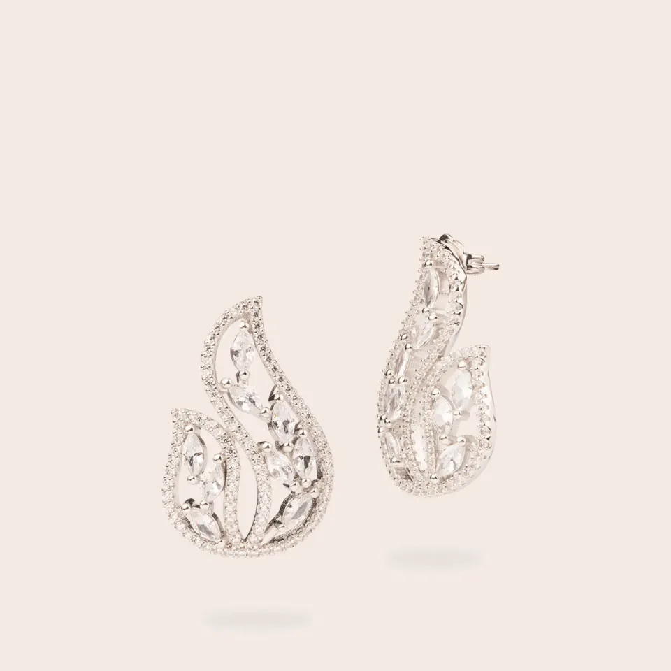 Ultima Edizione Pendente boucles d’oreilles zircones blancs fines