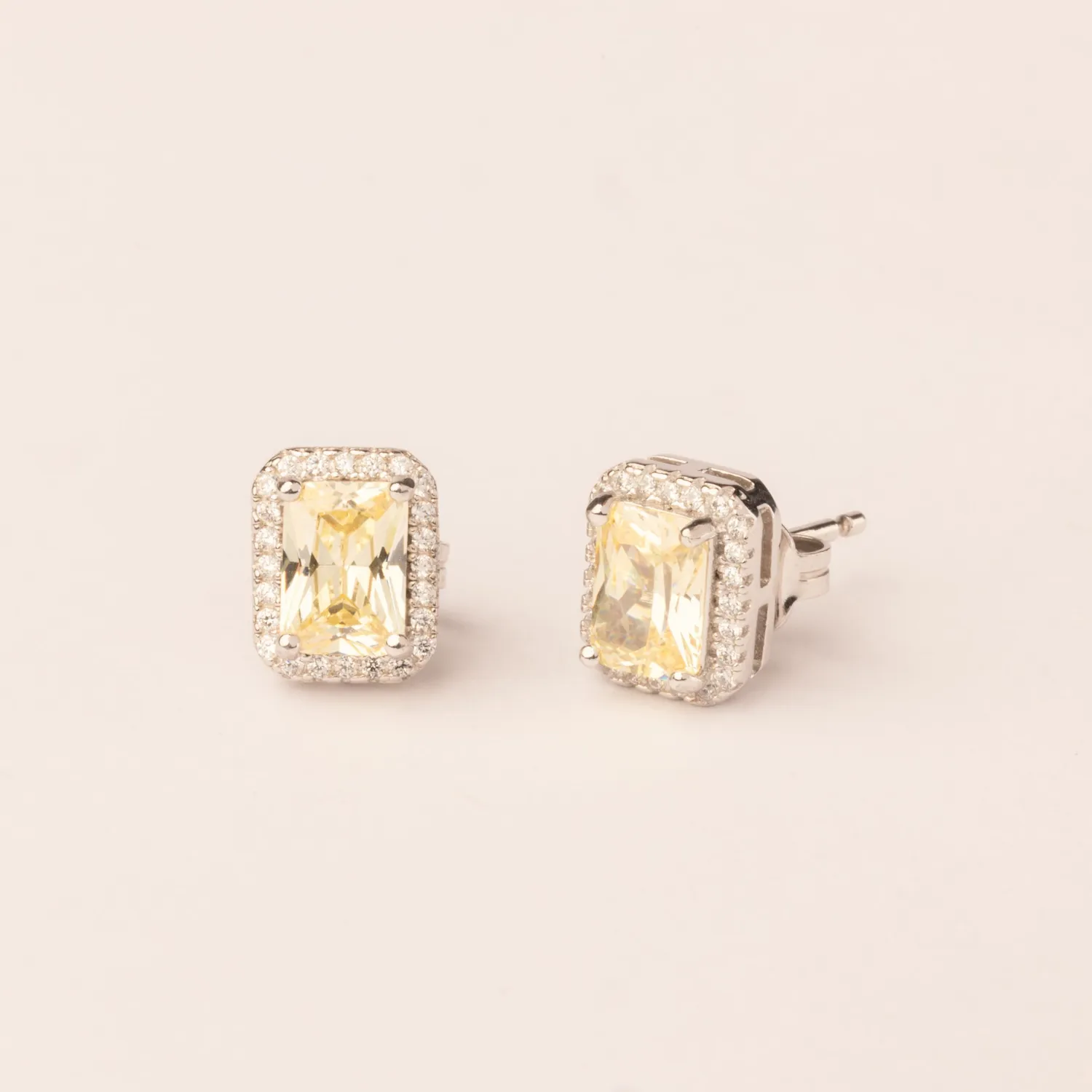 ULTIMA EDIZIONE Lobo zircone boucles puces couleur