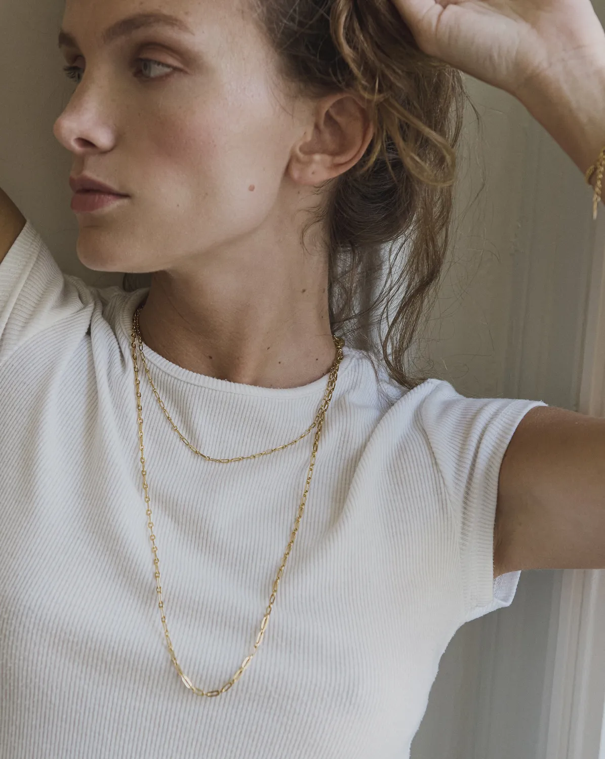 Elise Tsikis Eleusis large collier chaîne 45 cm doré
