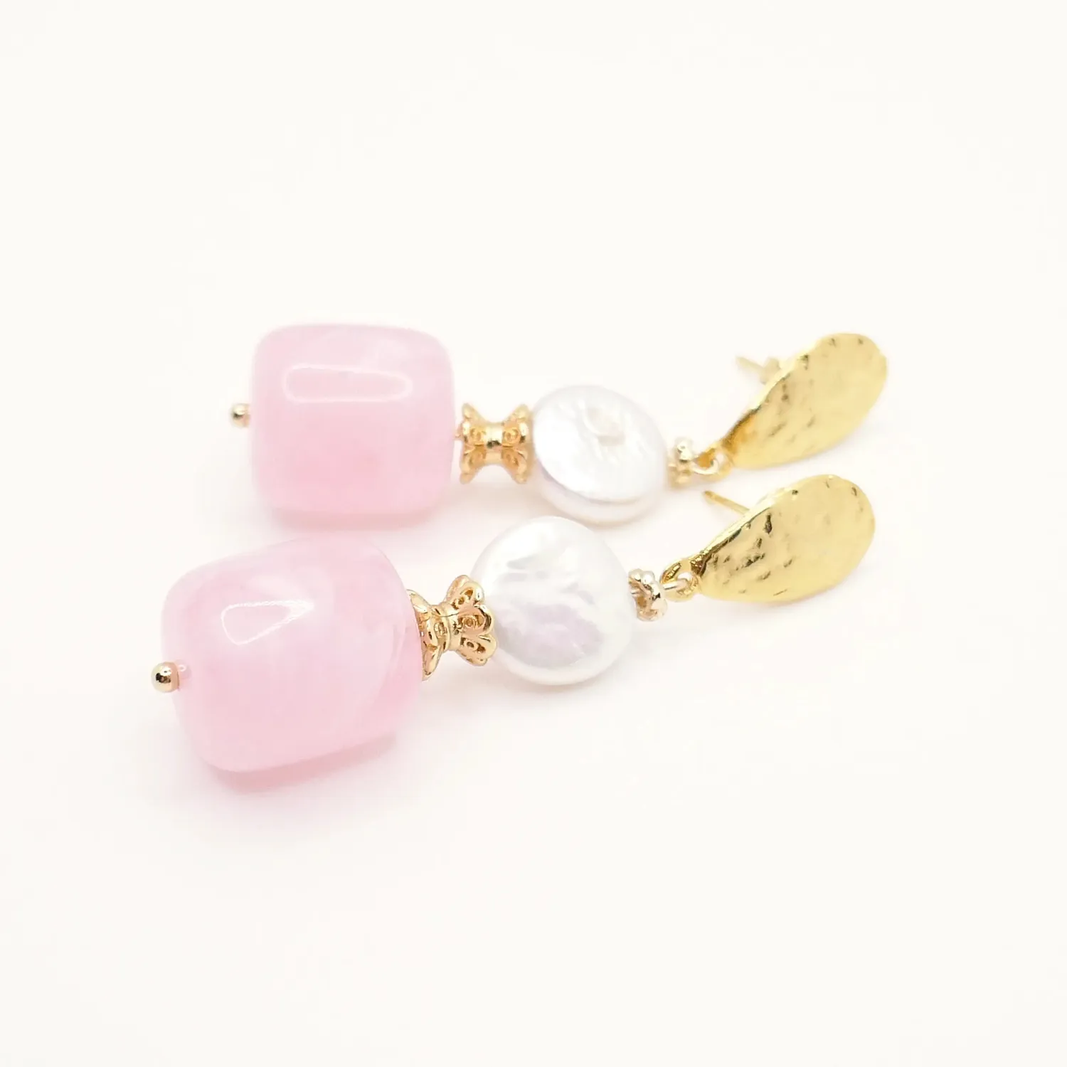 Cloralys Marilou boucles d'oreilles perles roses 5 cm