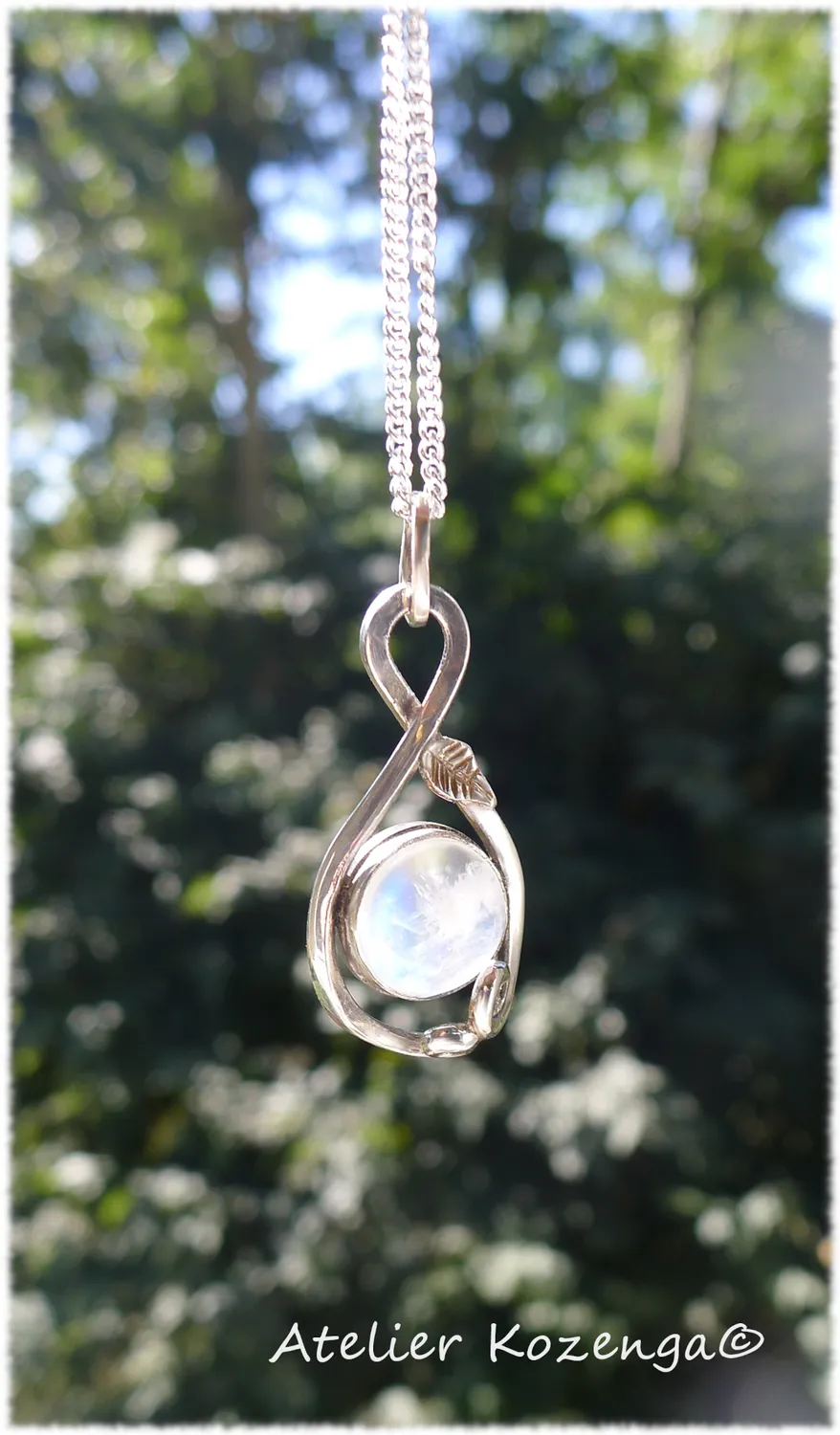 L'Atelier Kozenga Luna pendentif argent labradorite 10 mm