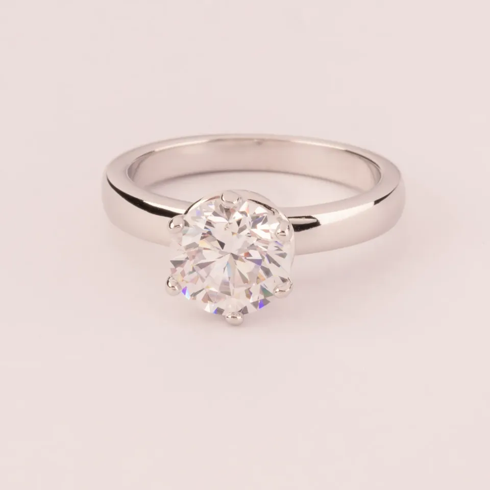 Ultima Edizione Solitario 6 Griffes bague zircone 8 mm