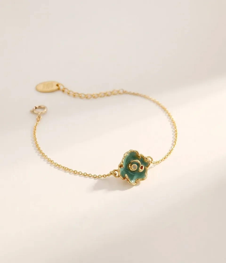 Elise Tsikis Ermioni bracelet chaîne fleur émaillée