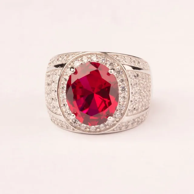 Ultima Edizione ovale couleur bague large zircon