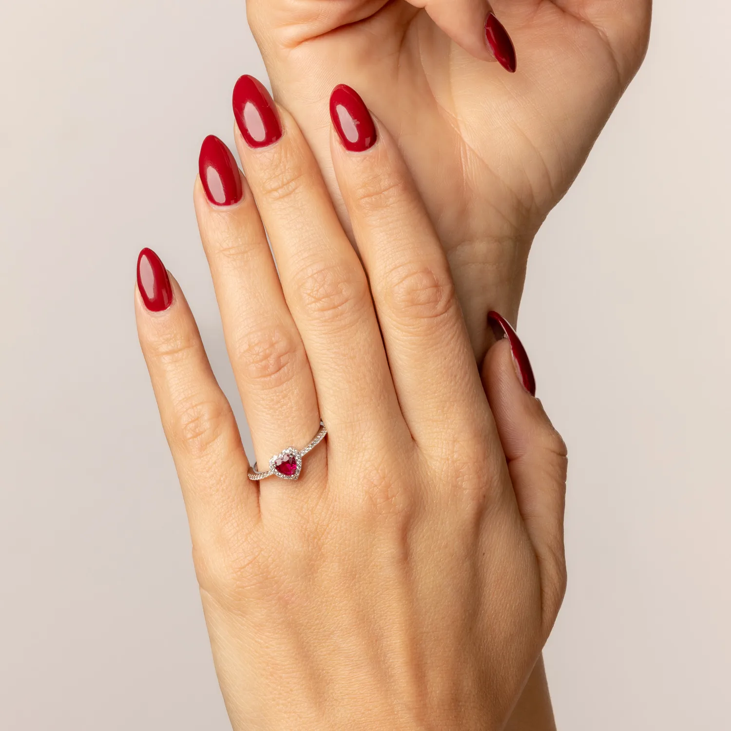 Ultima Edizione fede bague coeur zircone coloré