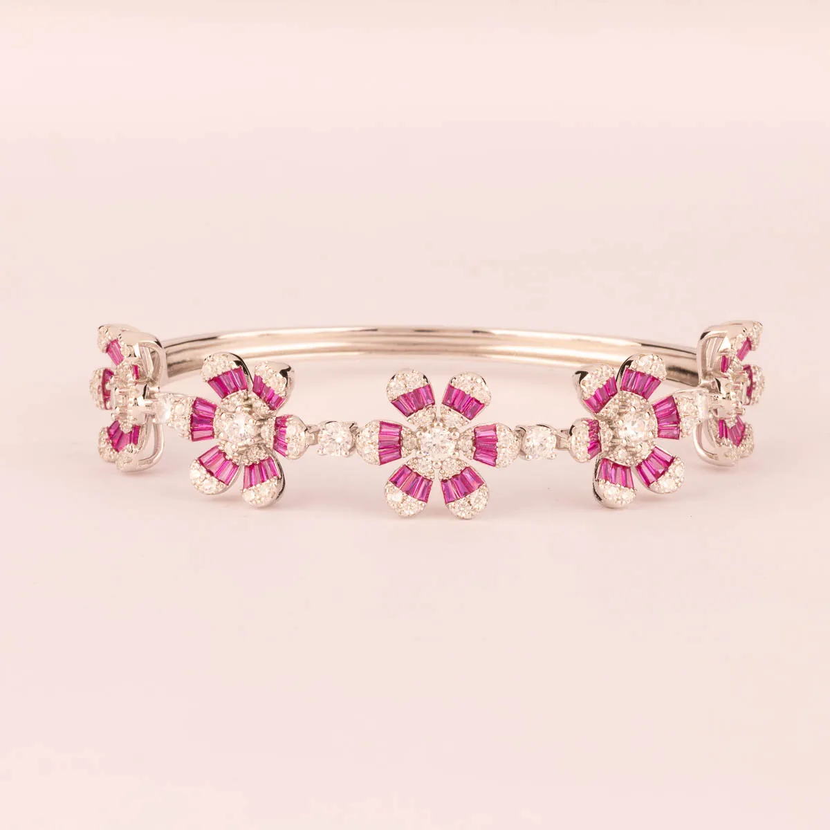 ULTIMA EDIZIONE rigido flower zirconi couleur bracelet rigide