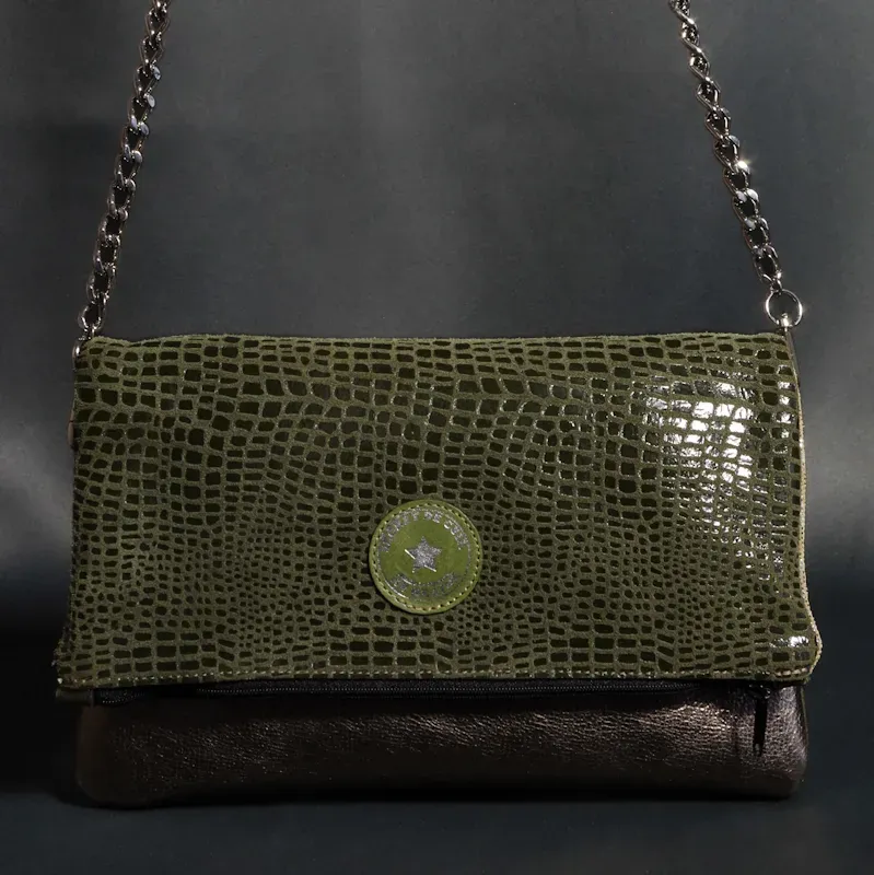 Secret de Cuir pochette cuir serpent kaki chaîne 26 cm