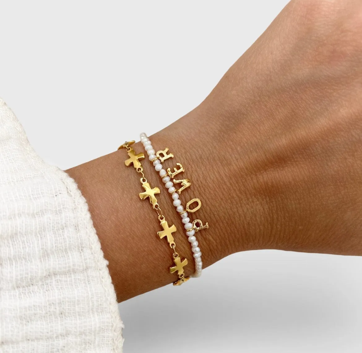 Elise Tsikis Alfani bracelet perles lettres 14,5 cm