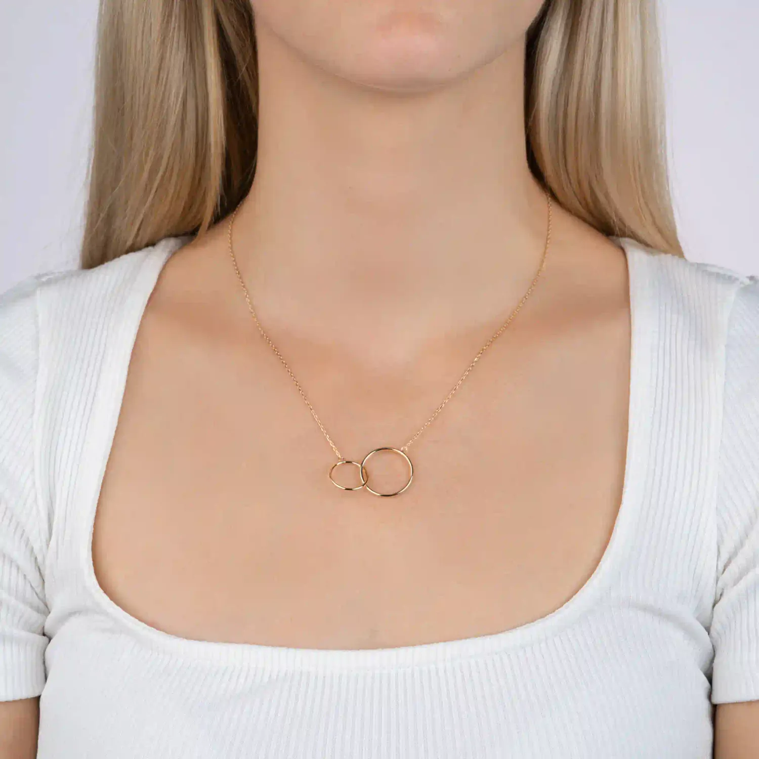 Oriana France collier 2 cercles plaqué or entrelacés