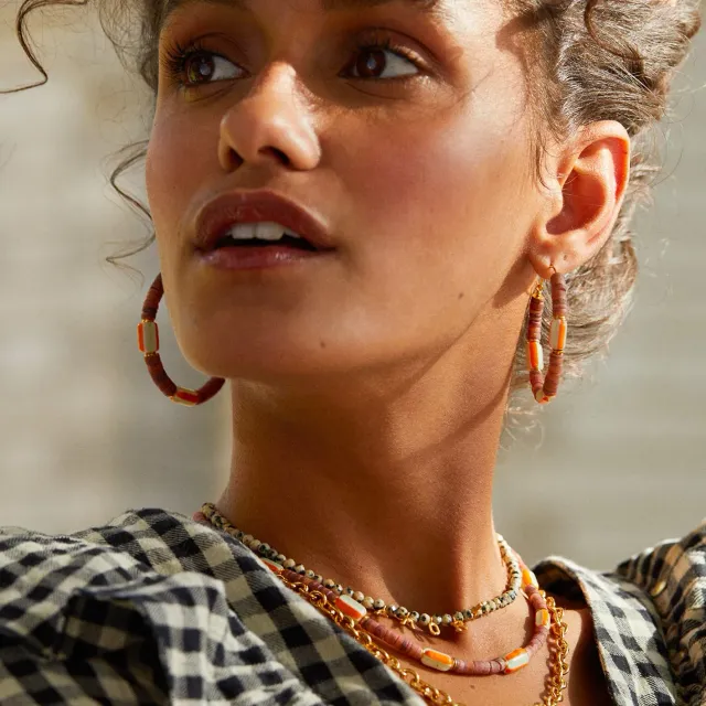 Elise Tsikis Terracina boucles d’oreilles créoles dorées 5 cm