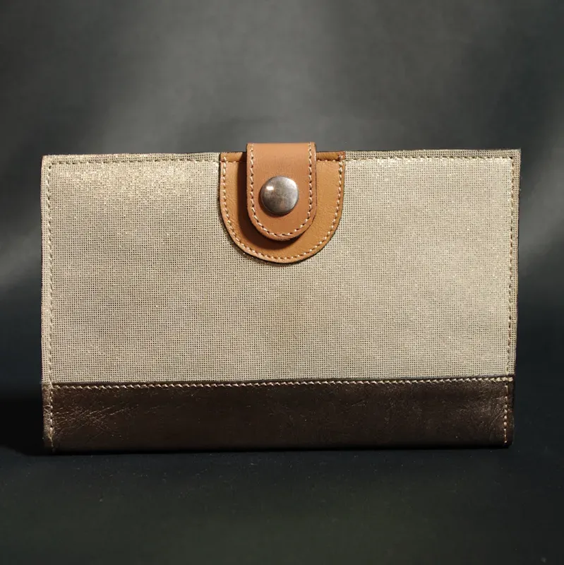 Secret de Cuir PM portefeuille cuir bouton doré