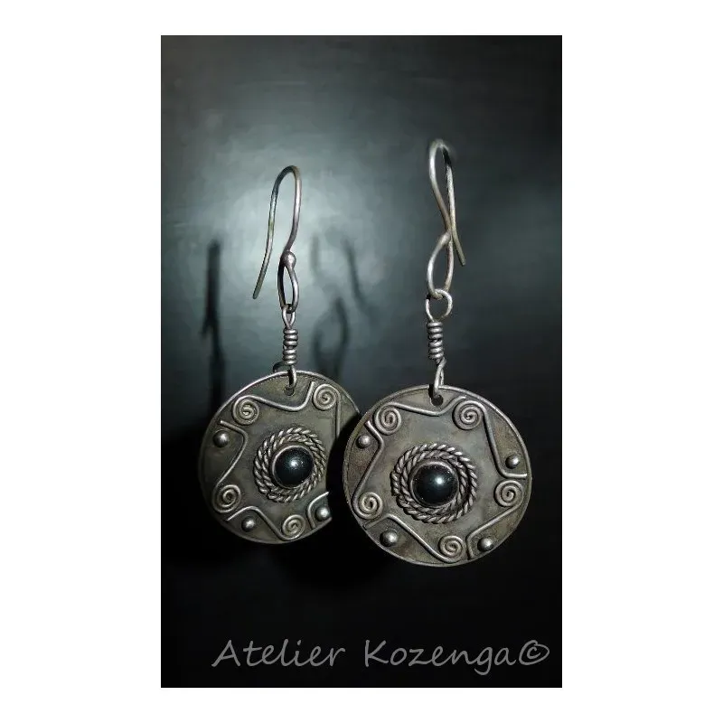 L'Atelier Kozenga Sentara boucles d'oreilles argent hématite