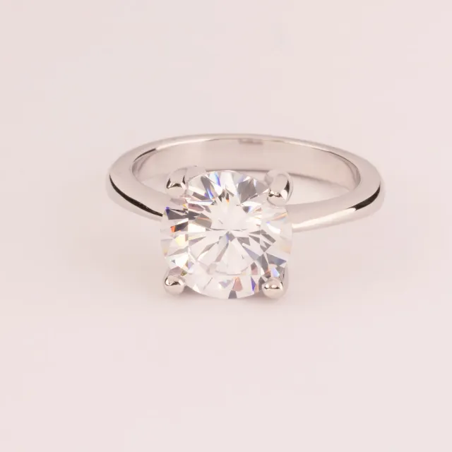 Ultima Edizione Solitaire bague 4 griffes 10 mm zircon