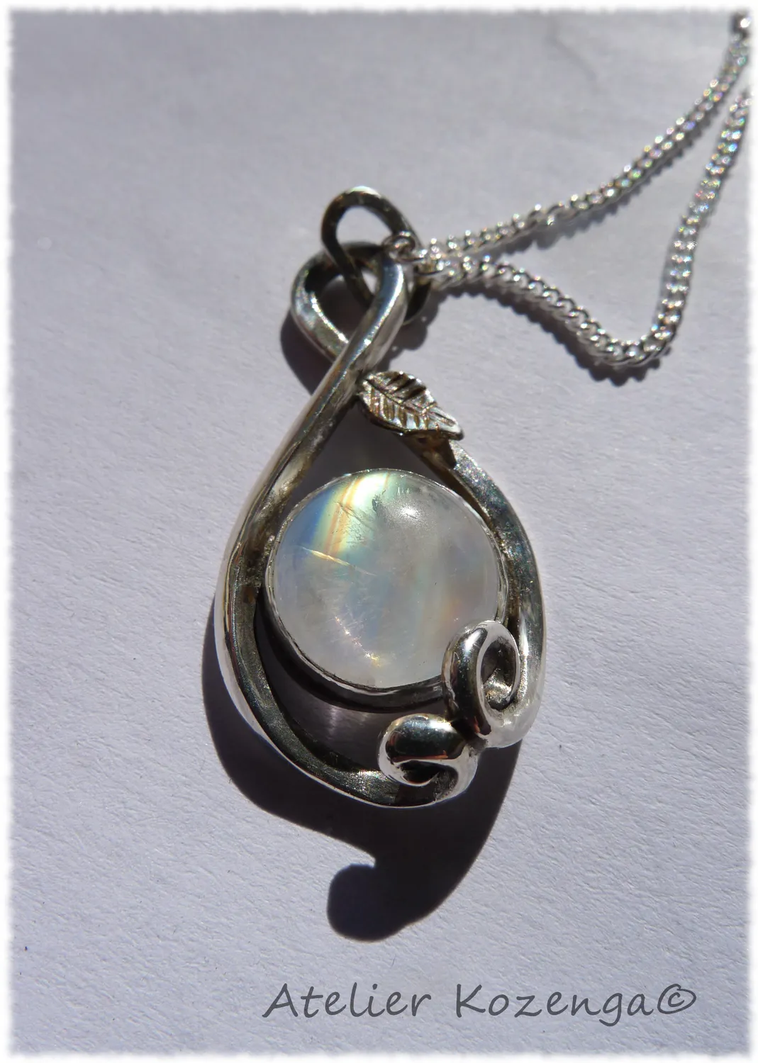 L'Atelier Kozenga Luna pendentif argent labradorite 10 mm