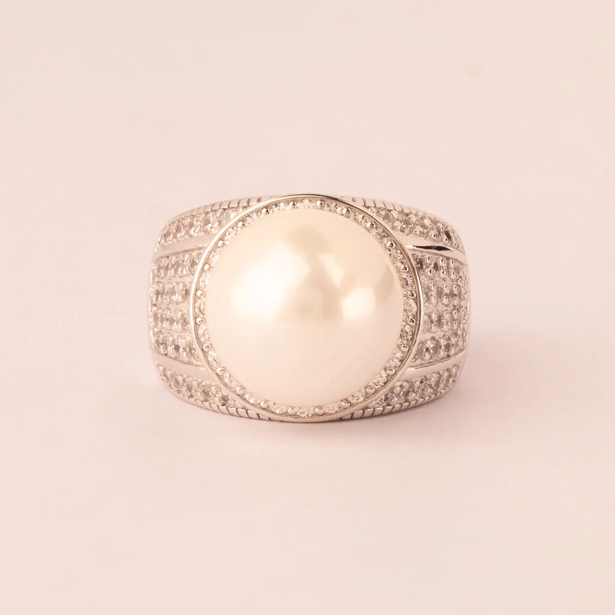 Ultima Edizione Pavé Perle bague perle pavé blanc