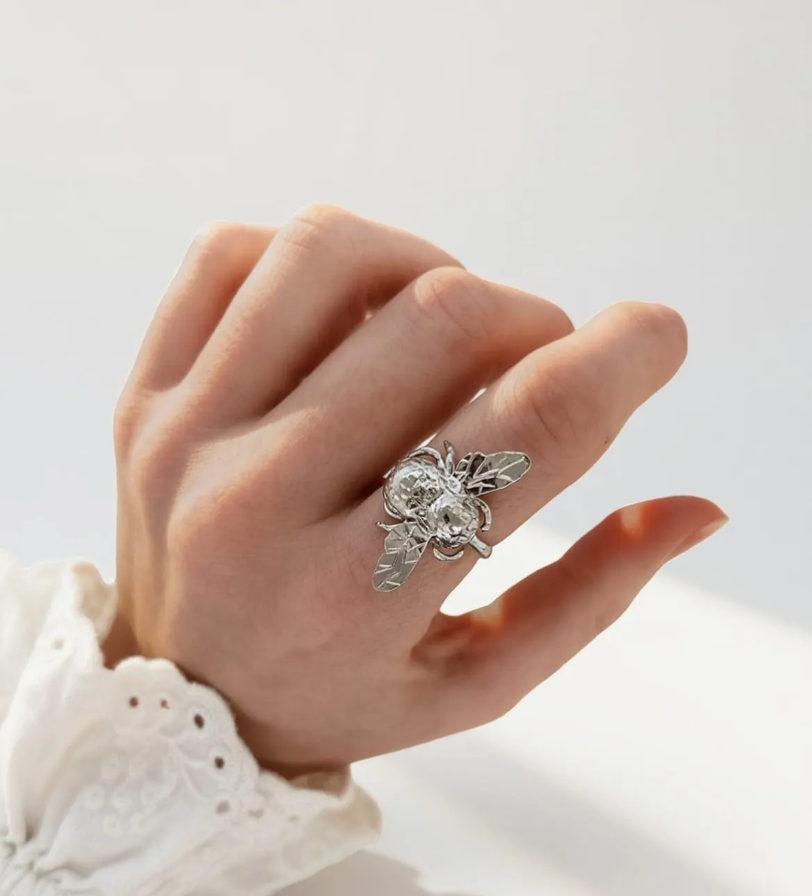 Elise Tsikis Cela bague bourdon or jaune