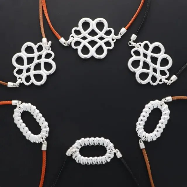 Secret de Cuir N°1570 ras de cou cuir bijou argenté