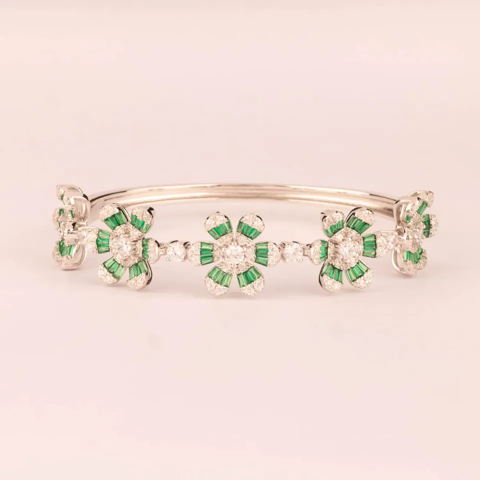 ULTIMA EDIZIONE rigido flower zirconi couleur bracelet rigide