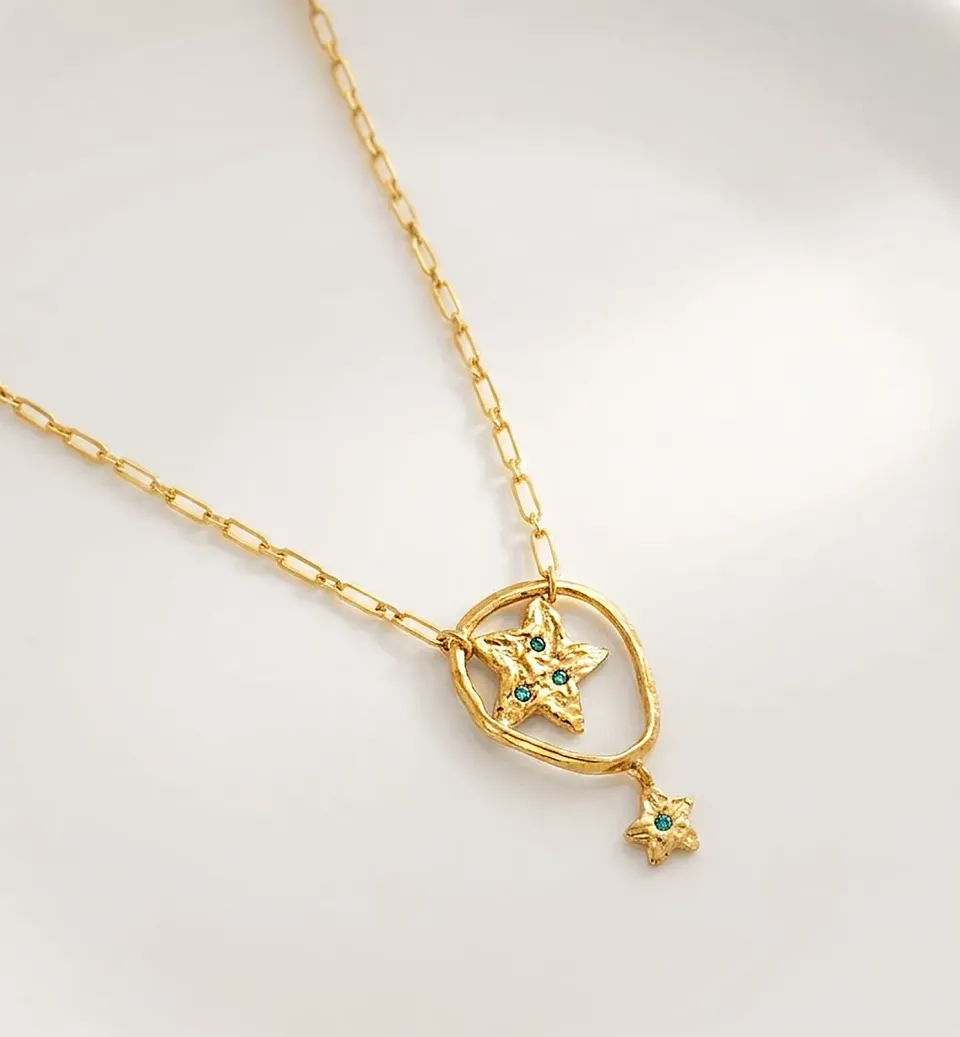 Elise Tsikis Sherman collier étoile doré 48 cm