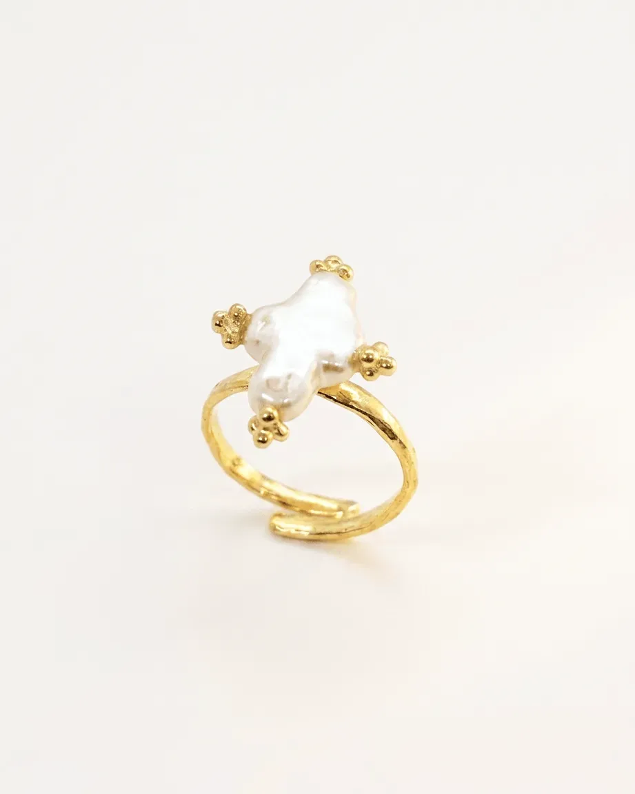 Elise Tsikis Nimasis bague ajustable perle croix