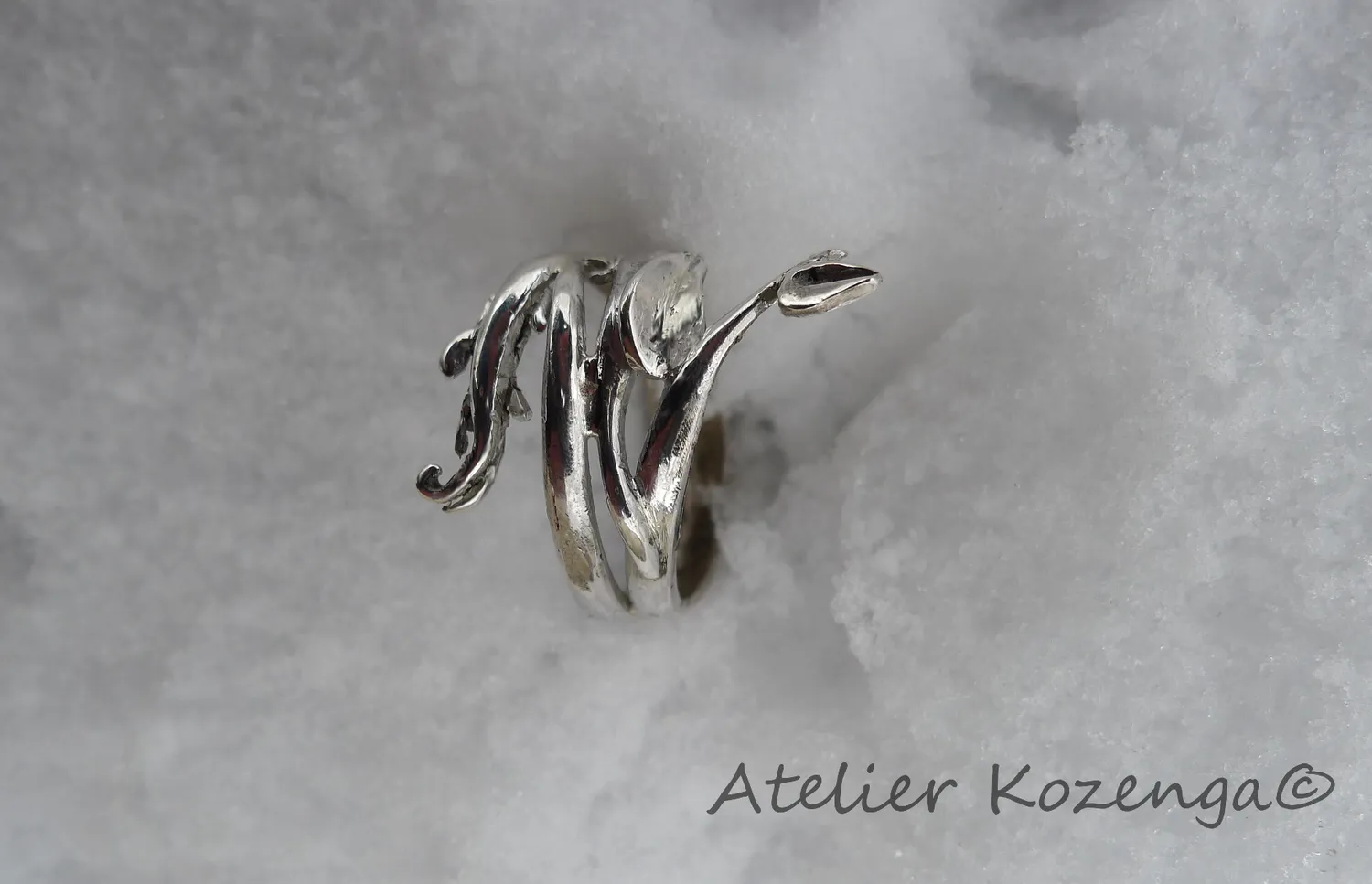 L'Atelier Kozenga Liane bague argent feuilles épines
