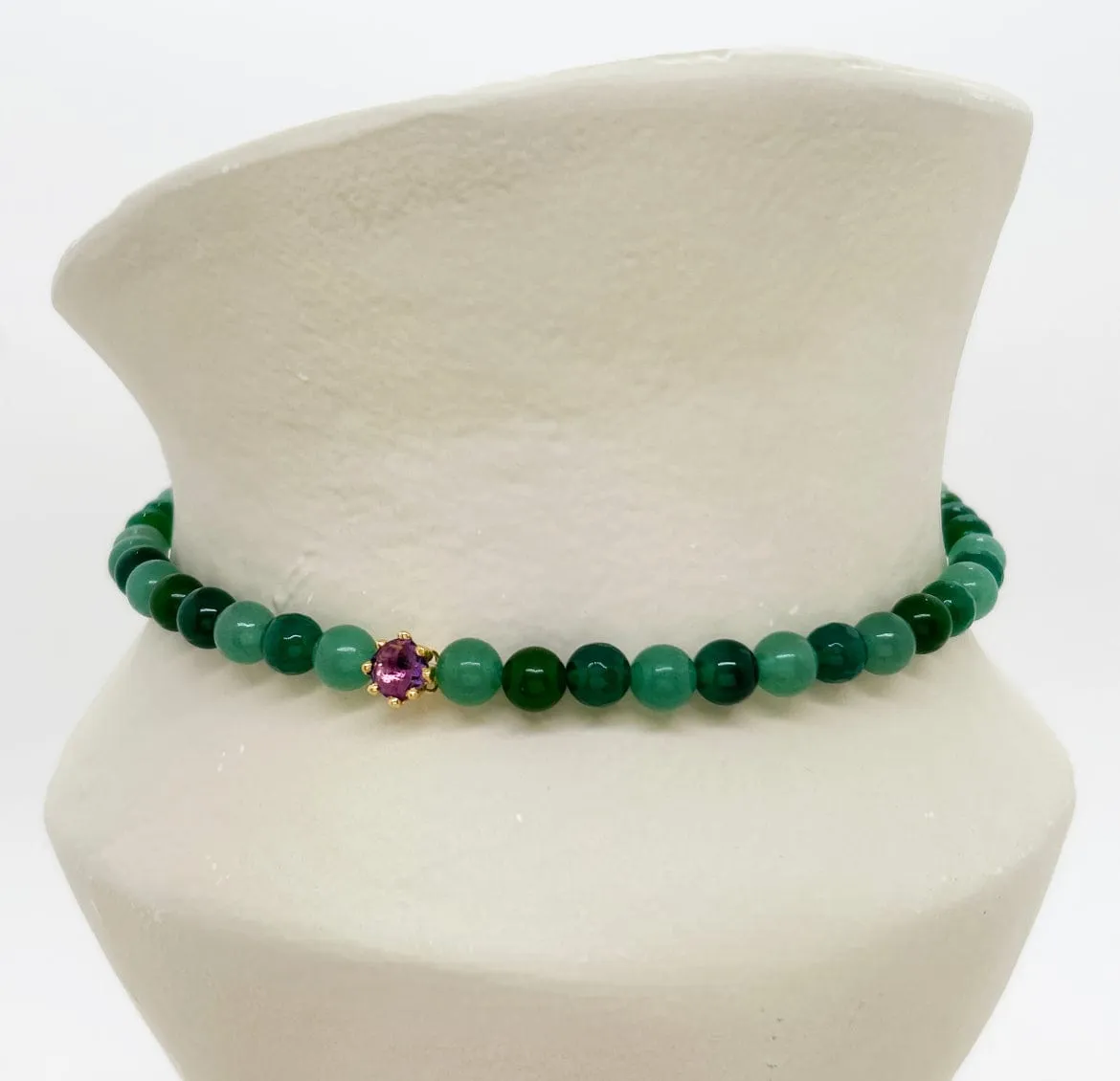 Elise Tsikis Ismailaga collier vert améthyste archive