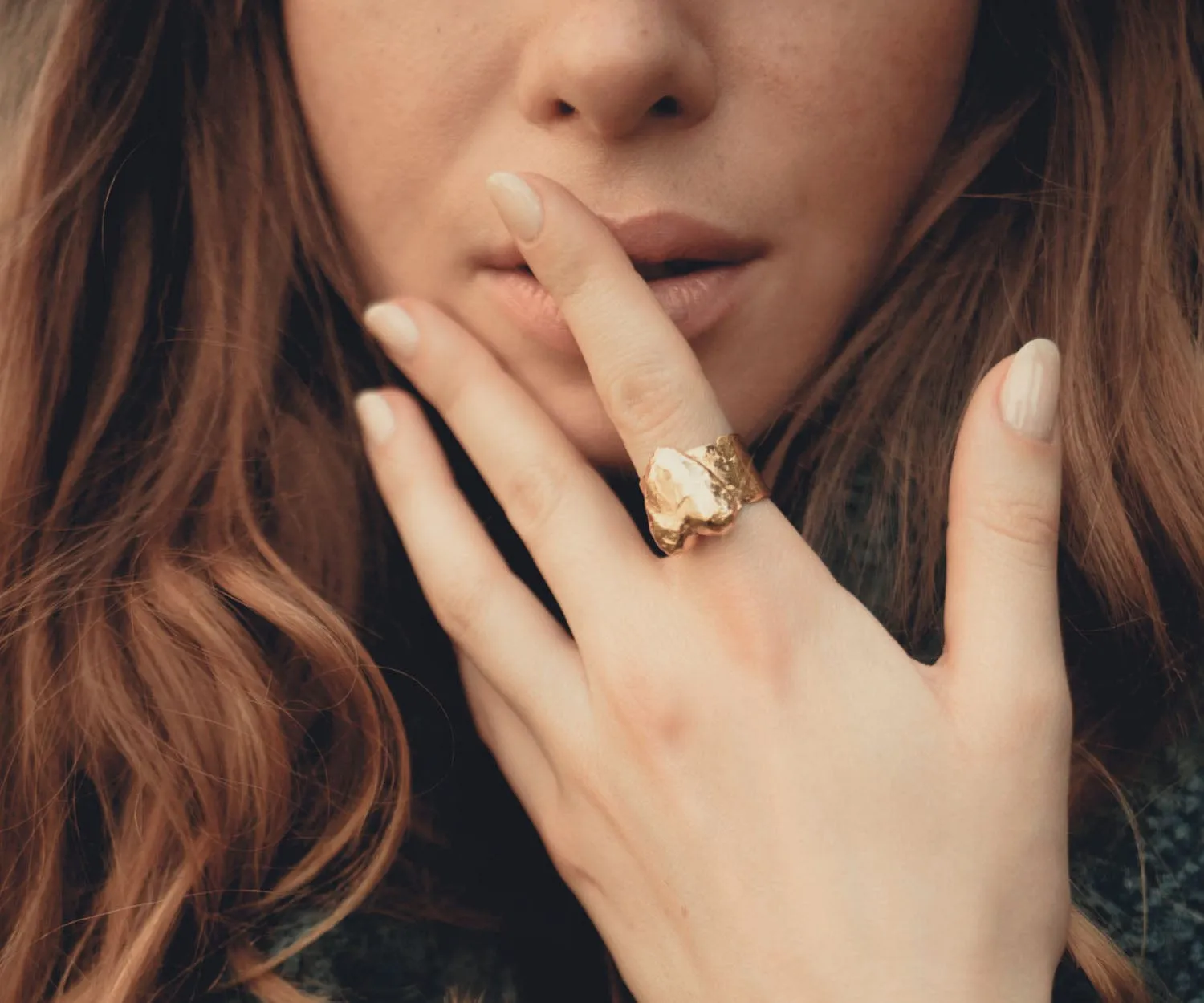 Elise Tsikis Egra bague coeur réglable or jaune
